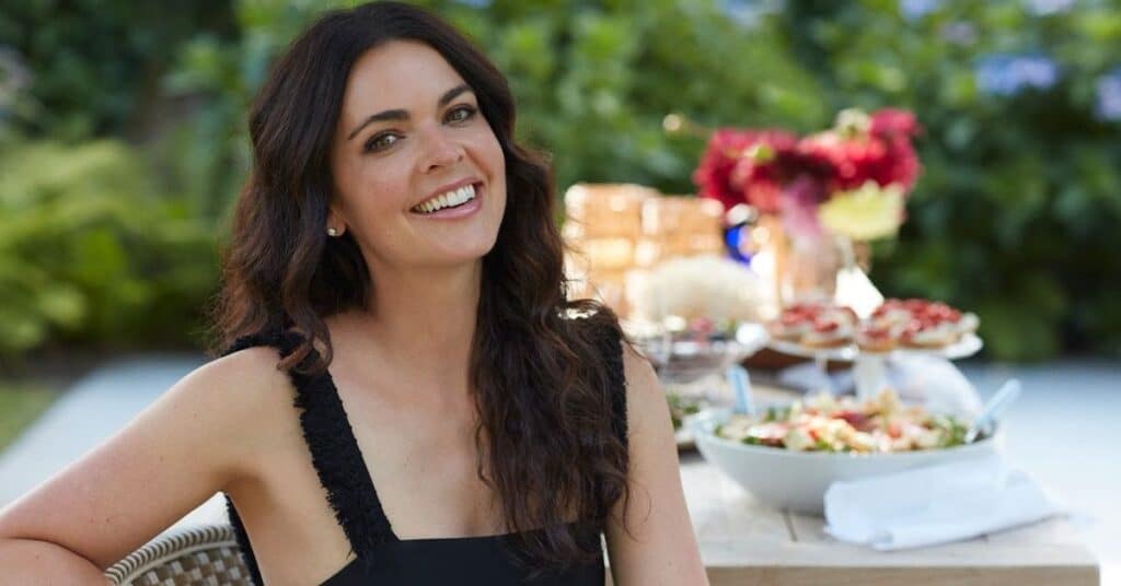 Katie Lee Net Worth 2025: Inside the Life and Fortune of the Celebrity Chef.