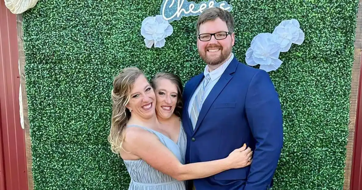 Breaking: Abby and Brittany Hensel Spotted Carrying Baby After Abby’s Marriage Reveal.