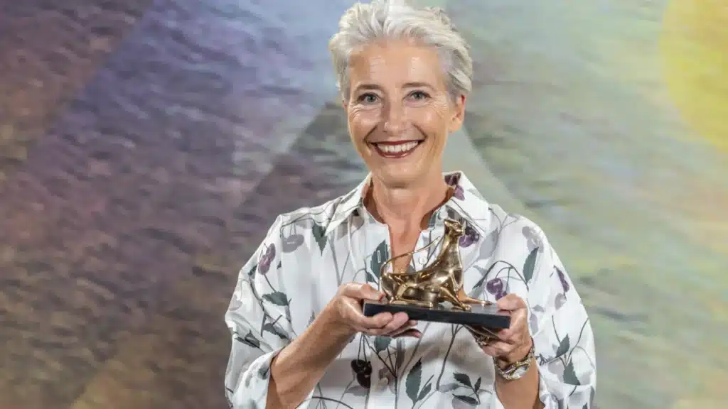 Emma Thompson with the Leopard Club Award.
