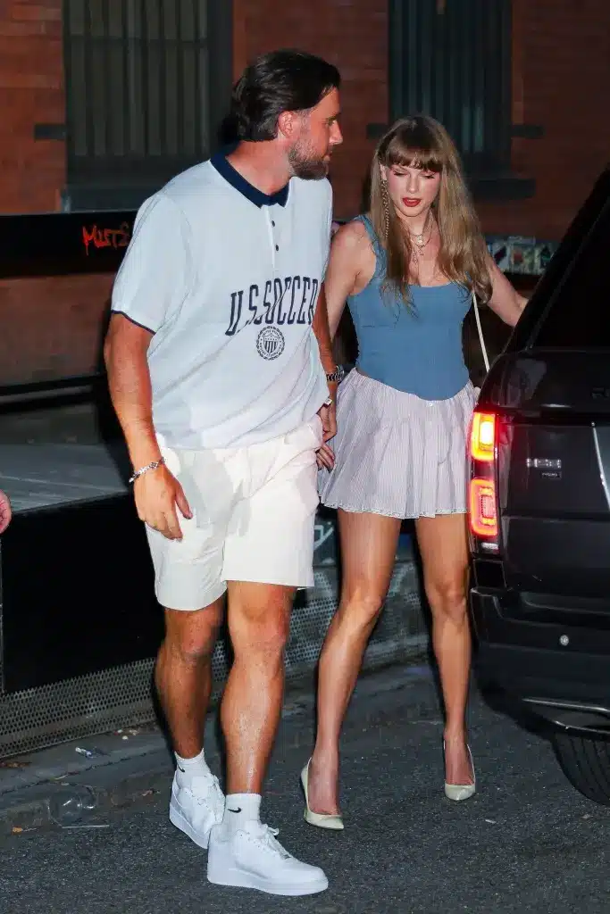 Travis Kelce and Taylor Swift were reportedly looking for a home together in Ohio.