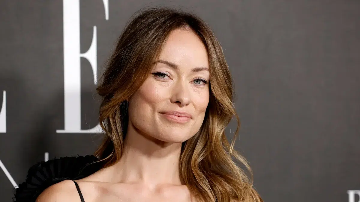 Olivia Wilde Caught Kissing Ellie Goulding’s Ex Caspar Jopling During Steamy Date Night